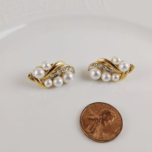 Vintage Evco Faux Pearl Gold Plated Clip Earrings